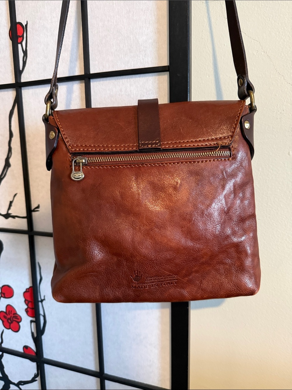 Conte di Cavour Italian Leather Crossbody Messenger Bag - Brown (vintage) - Picture 5 of 9